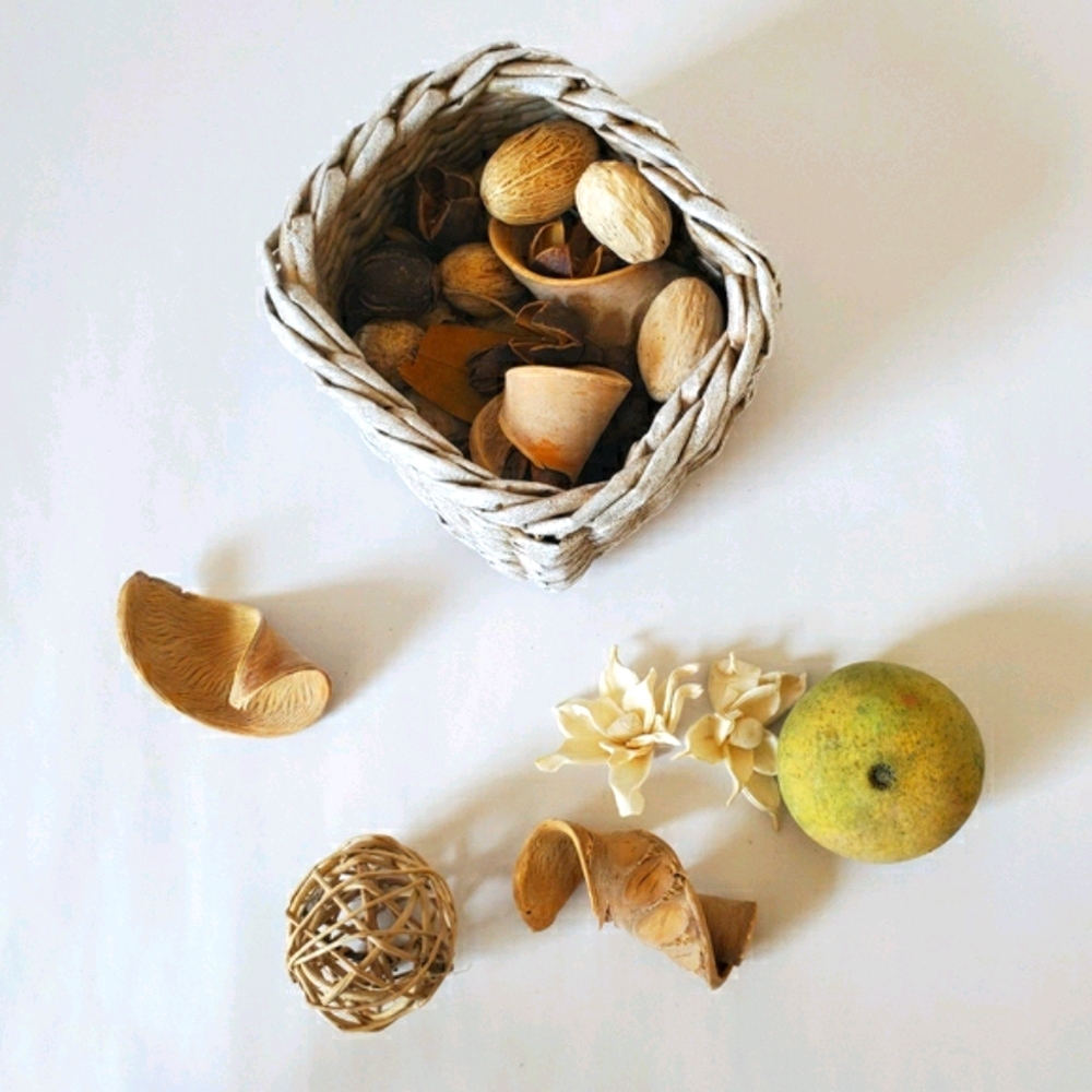 Handmade Paper Basket - Picture 2 of 6